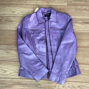 Ladies leather jacket great for the spring weather